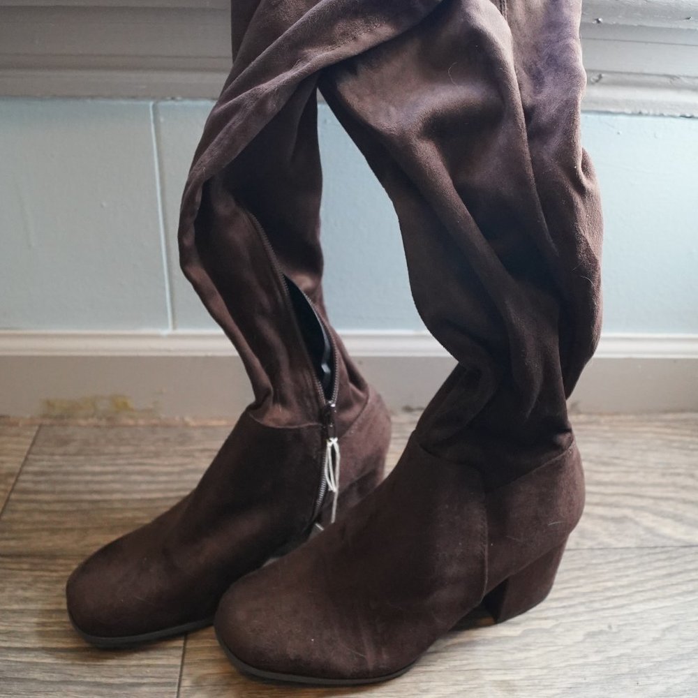 Brown Tall Boots size 7.5 Wide